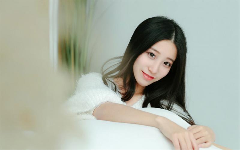 周剑大使接受斐济《今日》杂志书面专访